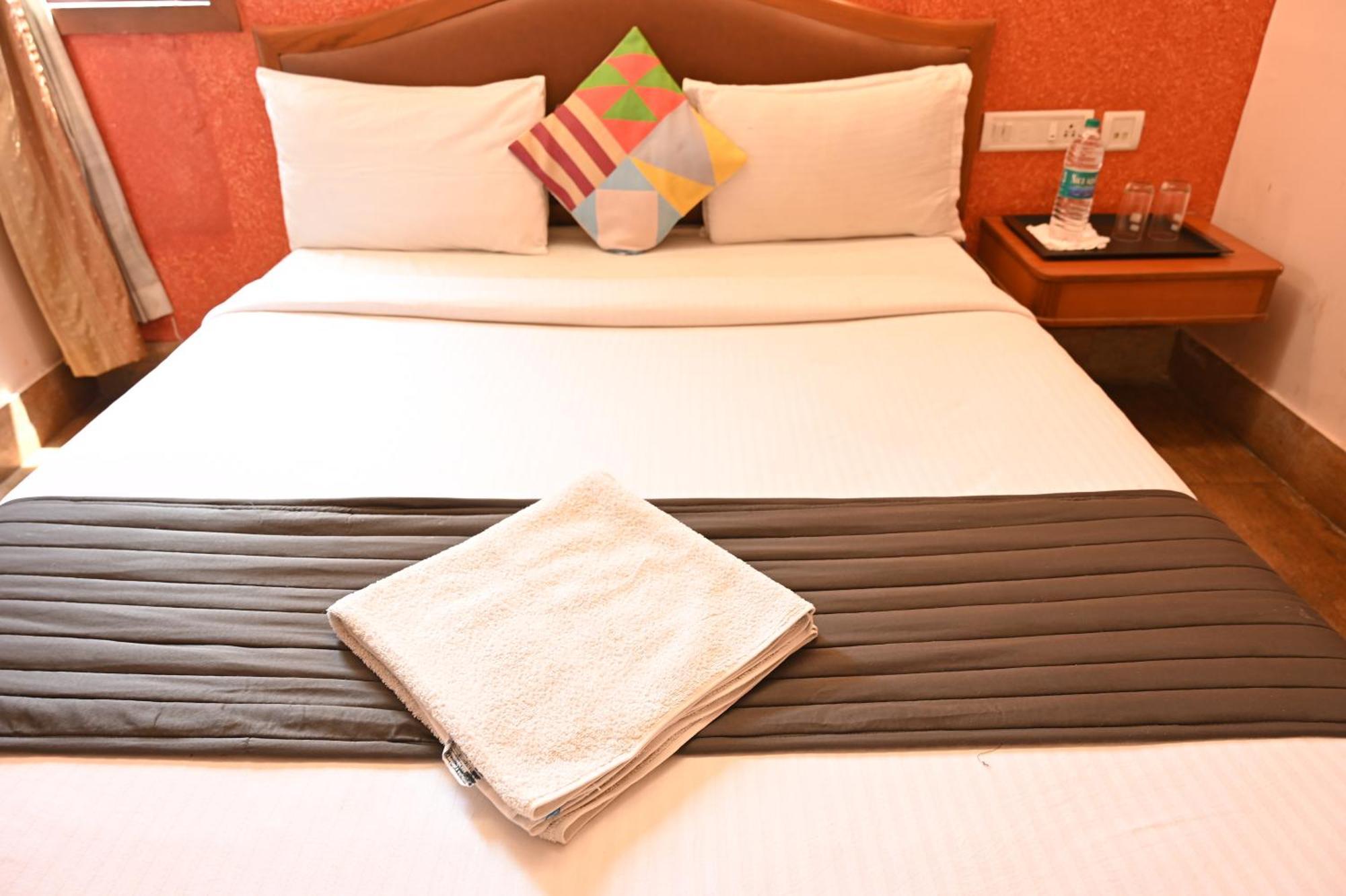 Bella Vagues By K Hotels Chennai Exterior photo